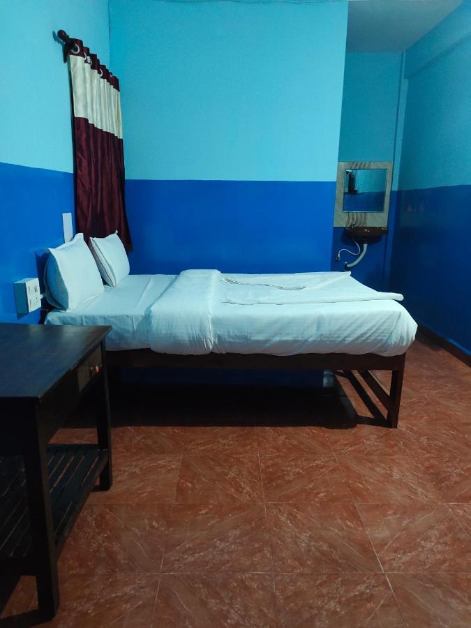 Om Baga Residency Hotel Bagian luar foto
